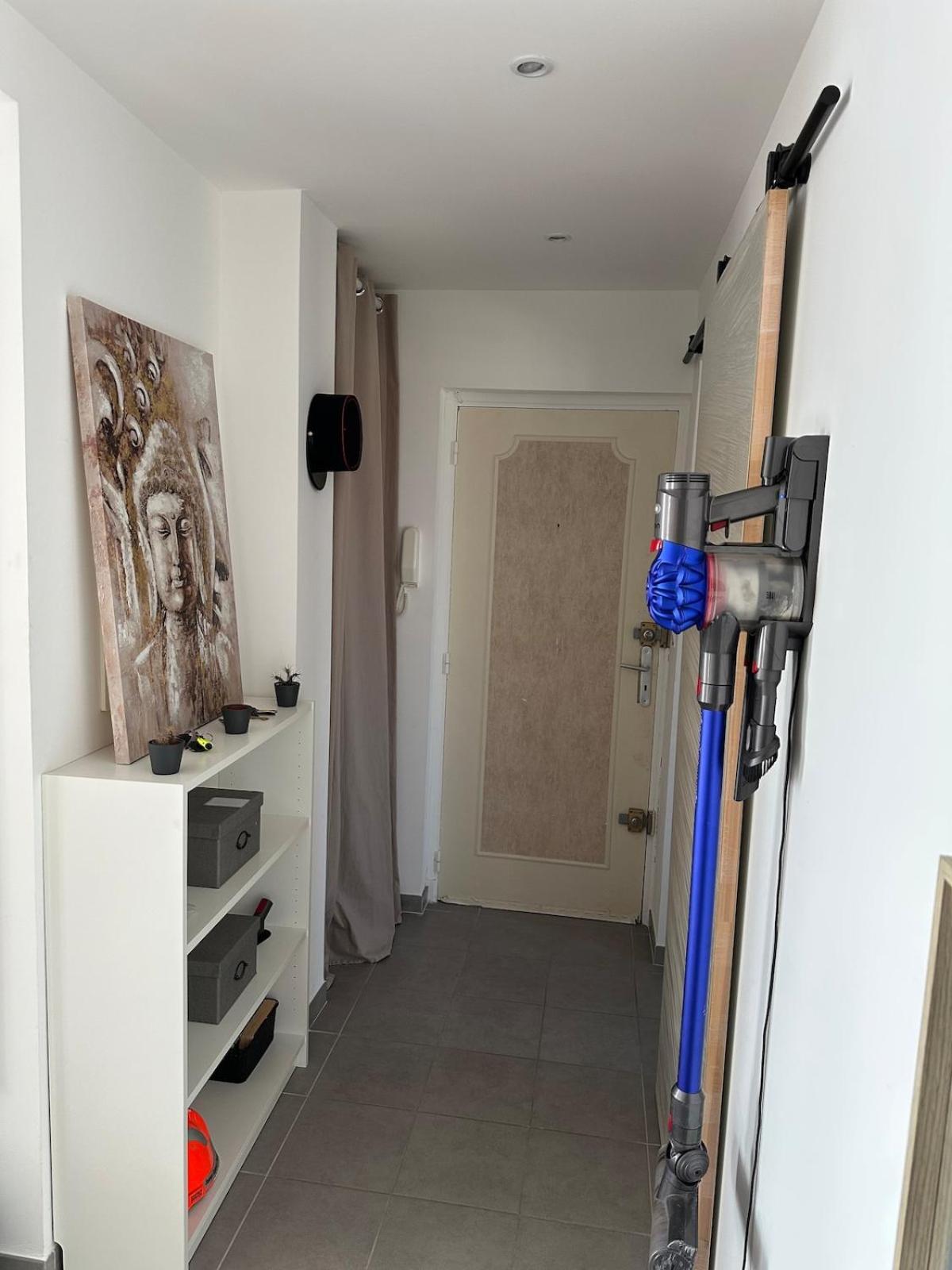 T3 Proches Arenes Apartment *